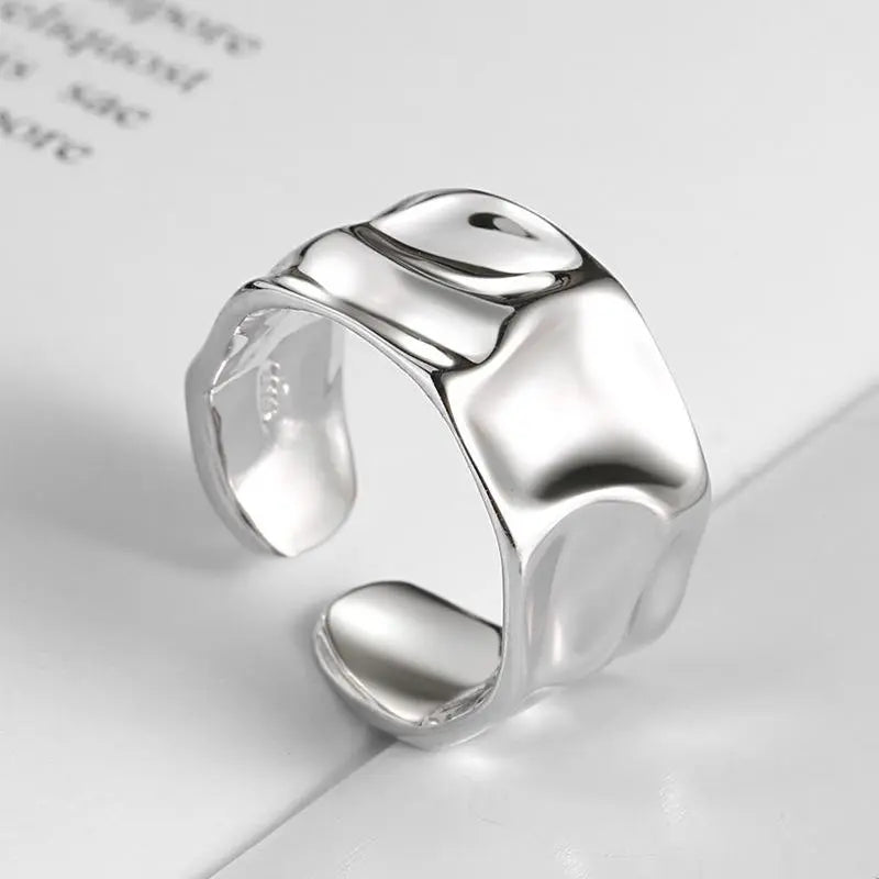 Anneaux sculptés en alliage de zinc