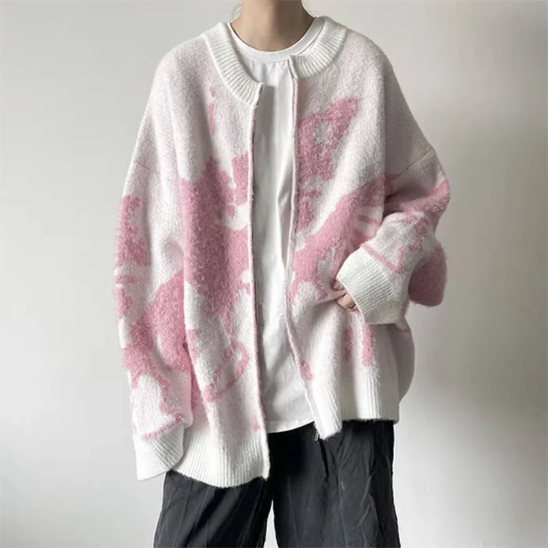 Gemütlicher Strickcardigan mit kontrastfarbenen Einsätzen und Reißverschluss