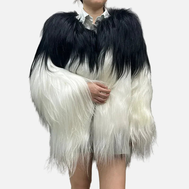 Luxuriöse Jacke aus Ziegenimitatwolle in verschiedenen Farben
