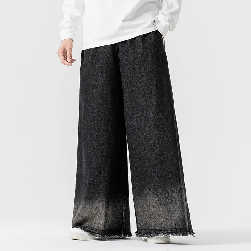 Gemütliche Oversized-Jeans mit weitem Bein
