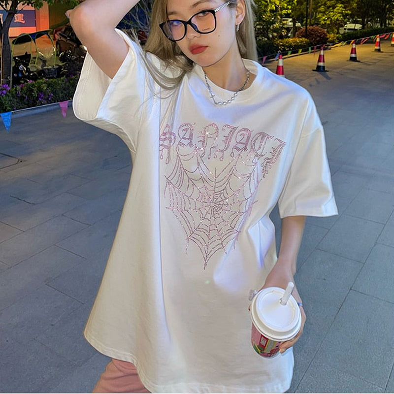 ハート型蜘蛛の巣Tシャツ