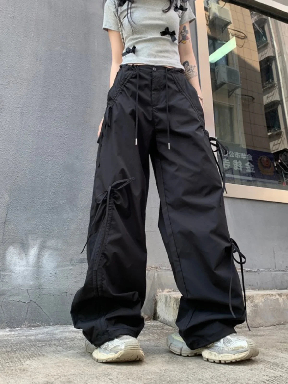 Vintage Oversize Pink Bow Cargo Pants