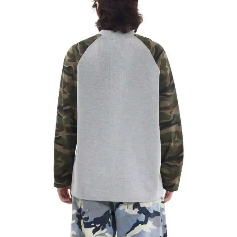 T-shirt long à col Henley camouflage vintage