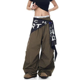 Coole Patchwork-Hose mit hohem Bund und weitem Bein
