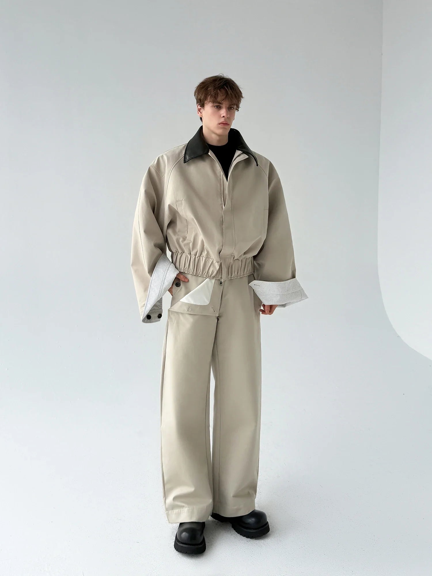 Veste flatteuse à col et poches chics