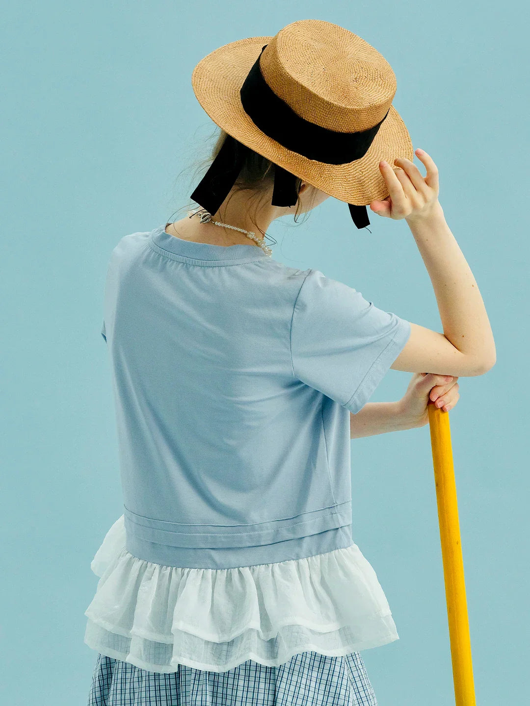 하늘색 러플 밑단 보헤미안 티셔츠