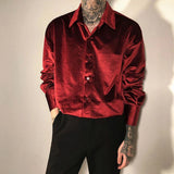Chemise unie en velours rouge de couleur française