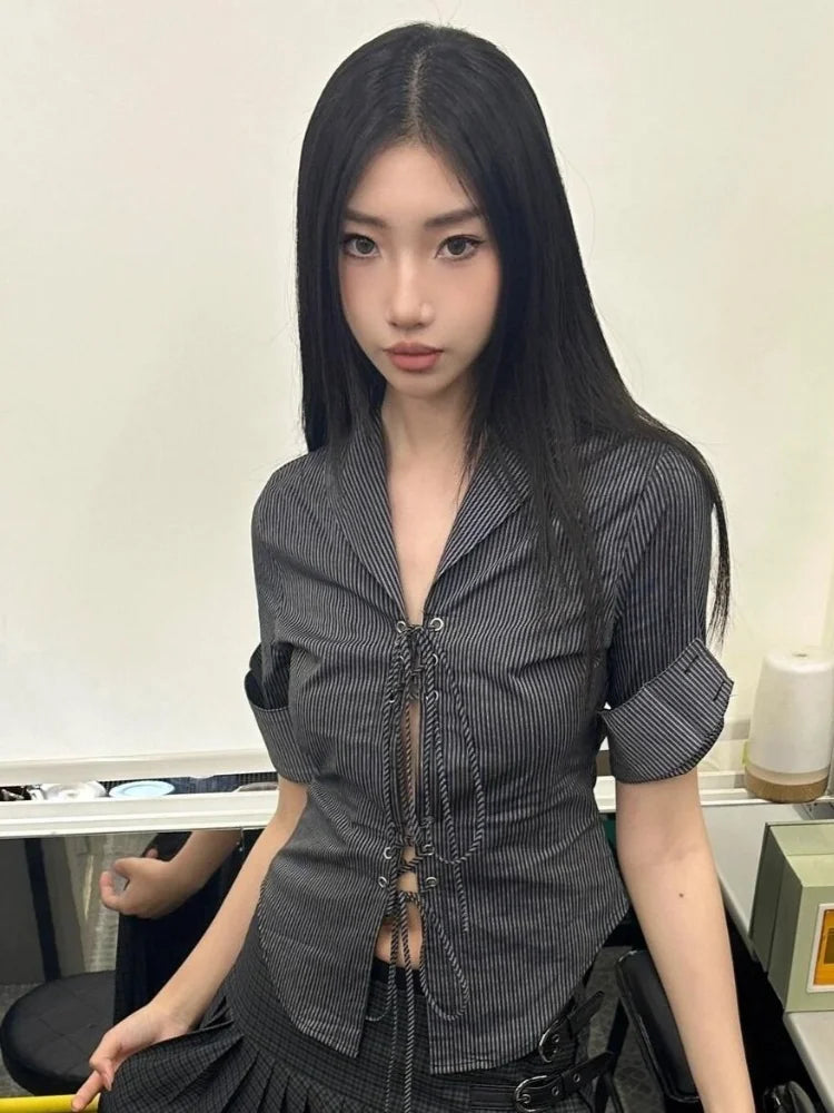 Chemise boutonnée à nouer sur le devant
