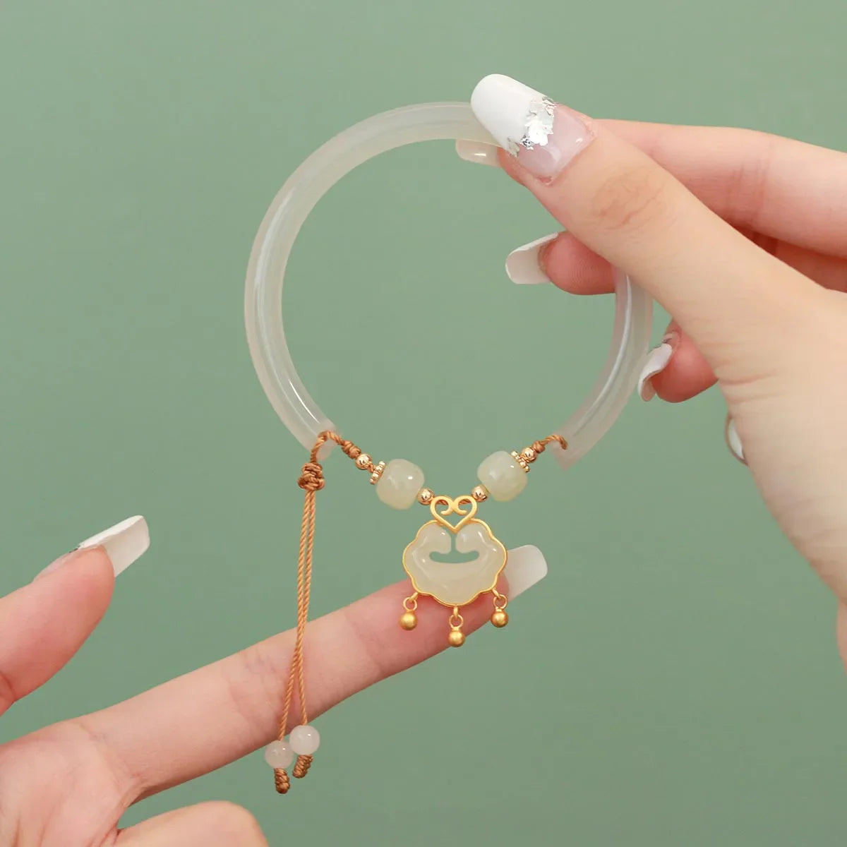 Luxury Vintage Imitation Jade Beaded Bracelet