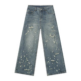 Streetwear-Jeans mit verwaschenen, unregelmäßigen Löchern und Baggy-Style