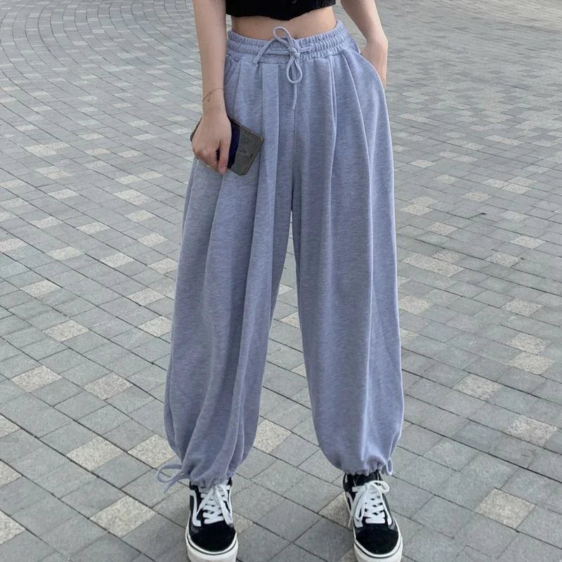 Damen-Jogginghose im amerikanischen Stil, locker geschnitten, weites Bein