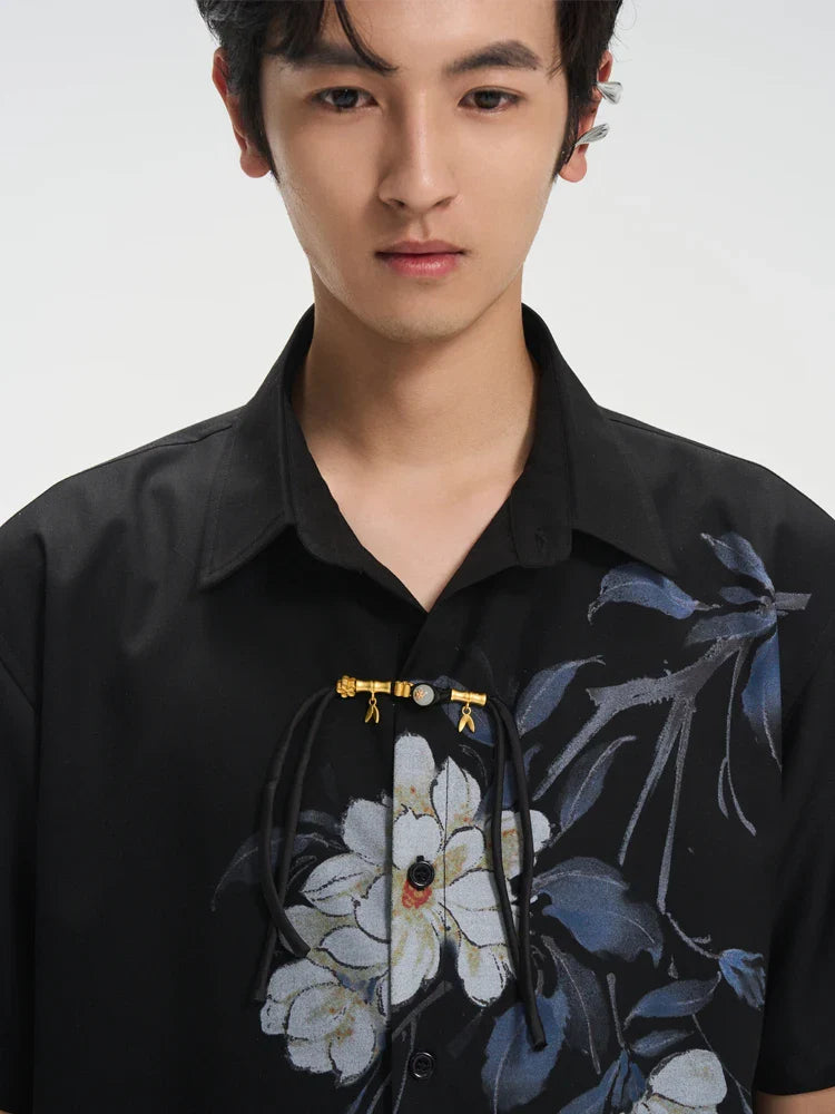 Flattering Stylish Black Printed Lapel Shirt