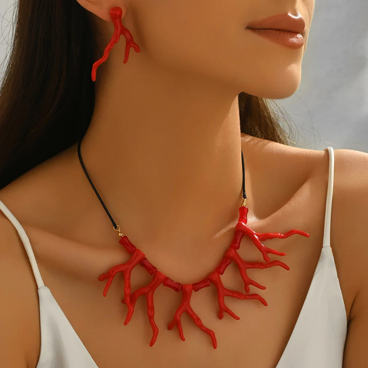 Statement-Halsketten-Set aus Korallen im Boho-Stil
