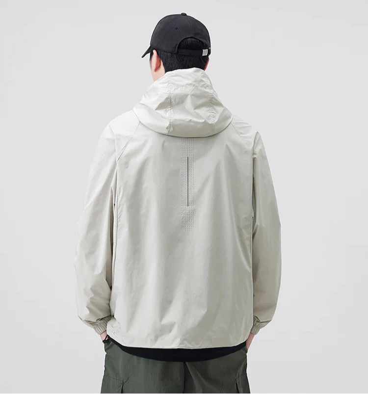 Veste à capuche respirante, imperméable et avec protection solaire