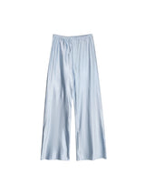 Satinhose mit weitem Bein