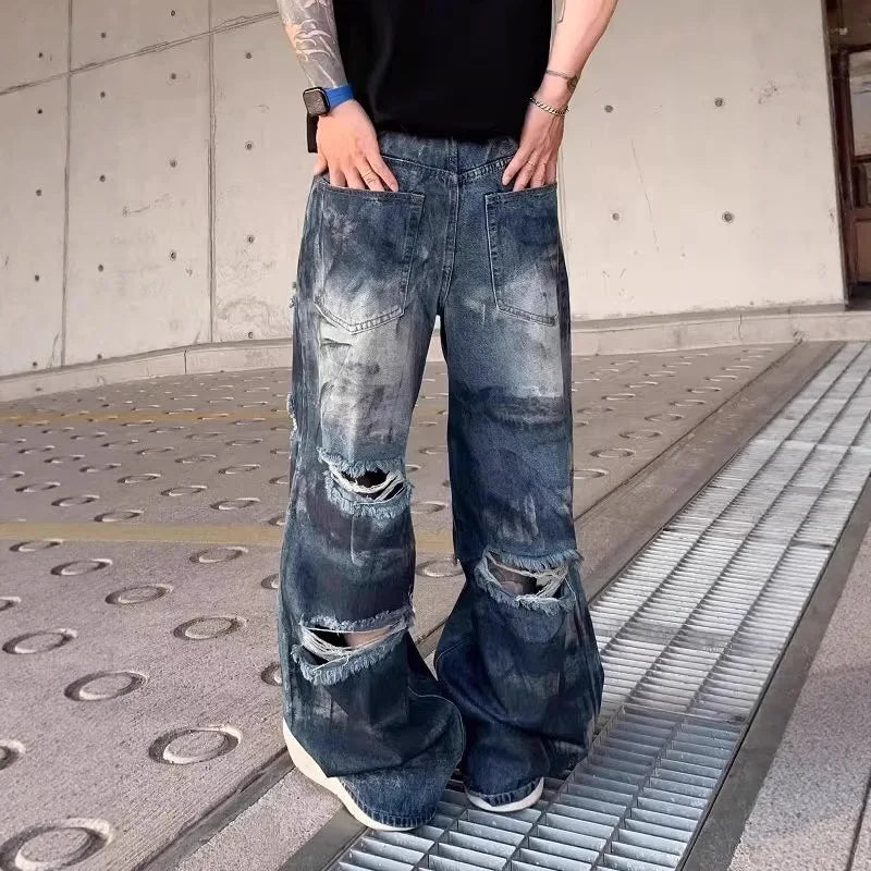 Vintage-Jeans aus zerrissenem, blauem Denim im Used-Look