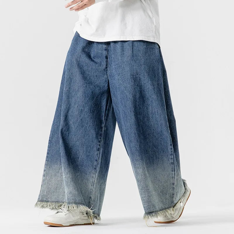 Gemütliche Oversized-Jeans mit weitem Bein