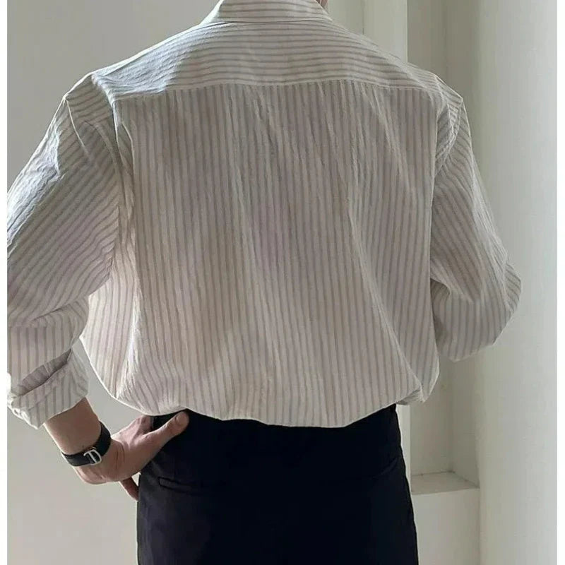 Chemise d'affaires vintage à rayures de style japonais