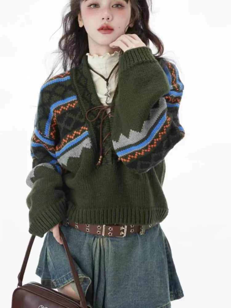 배색 패치워크 붕대 스웨터