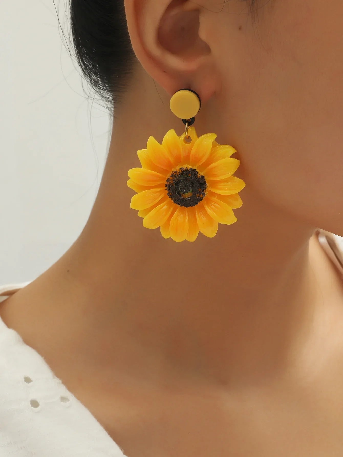 Fashionable Retro Forest Style Sunflower Earrings