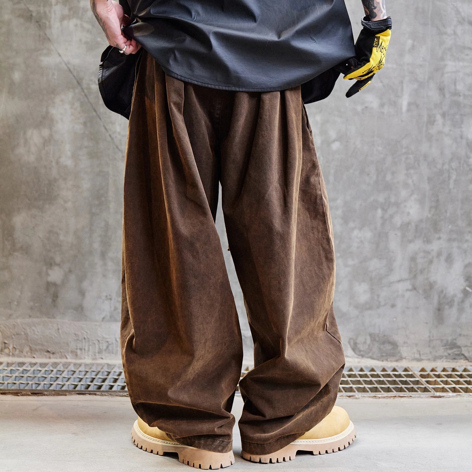 Brown Distressed Loose Fit Wide Jeans
