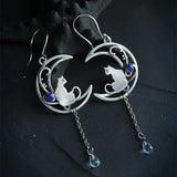 Retro Carving Silver Cat Earring