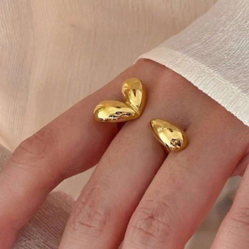 Goldener Herz-Wassertropfen-Ring