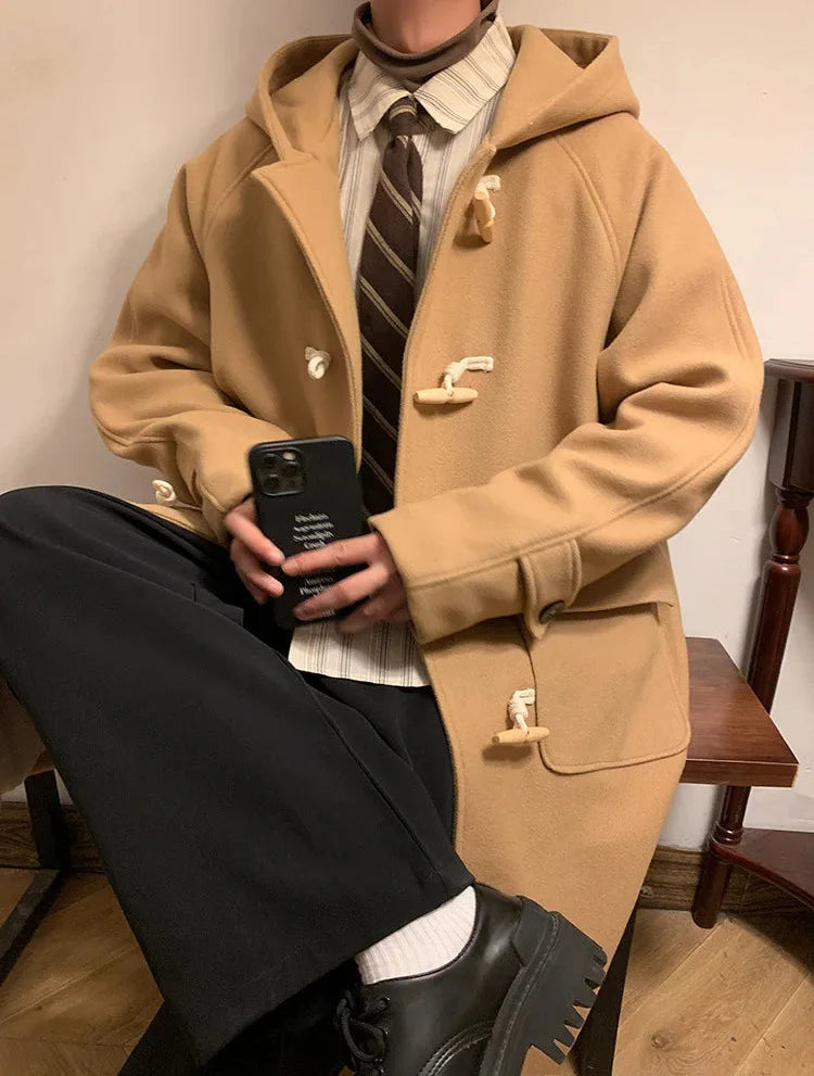 Manteau à capuche en laine vintage à boucle corne