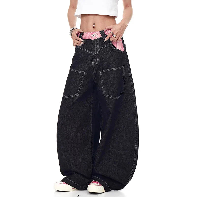 Lässige Streetwear-Jeans im amerikanischen Stil mit Karomuster