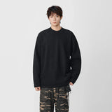 Used-Look, einfarbiges Langarm-T-Shirt mit Rundhalsausschnitt
