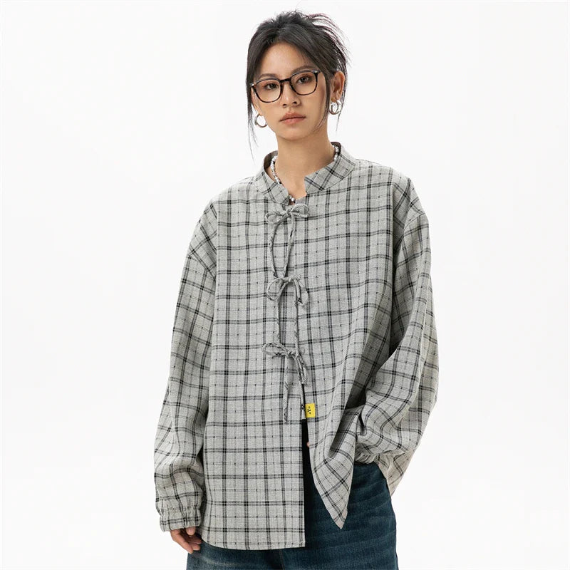 Elegante graue Bluse mit Karomuster, langes Hemd