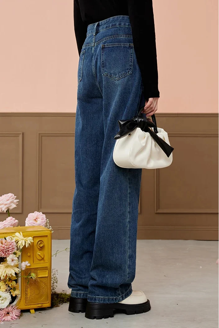 Chic High Waist With Narrow Straight Leg Denim Jeans