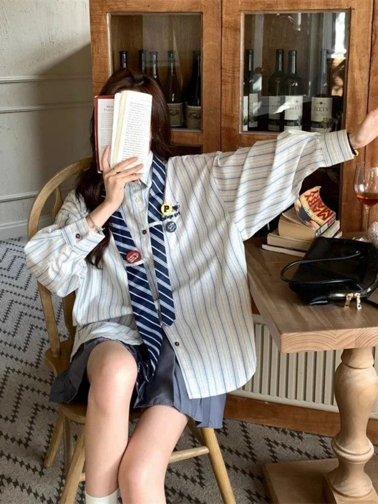 Chemise à manches longues rayée style preppy pour femme