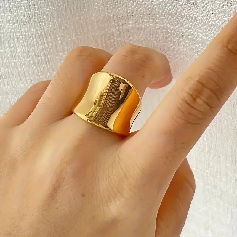Geometric Wave Shaped Adjustable Open Ring