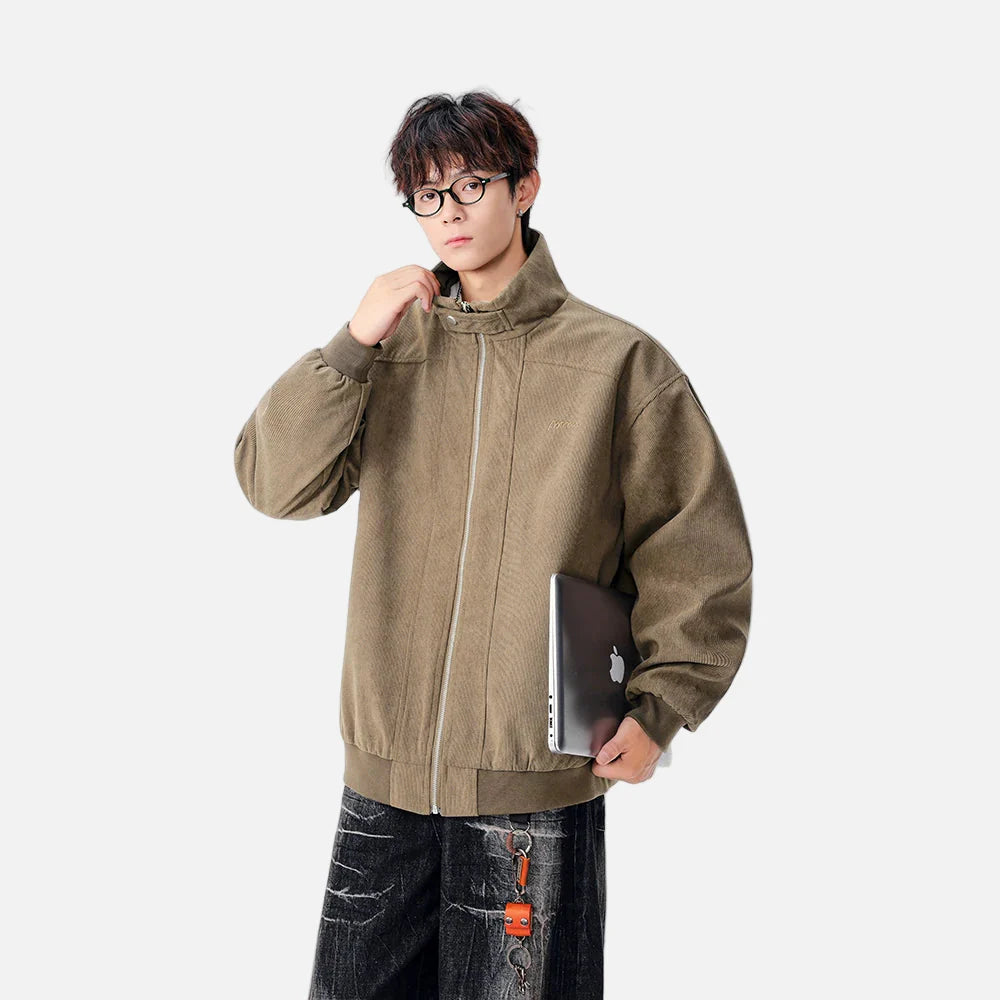 Jacke mit charakteristischem, strukturiertem Stehkragen
