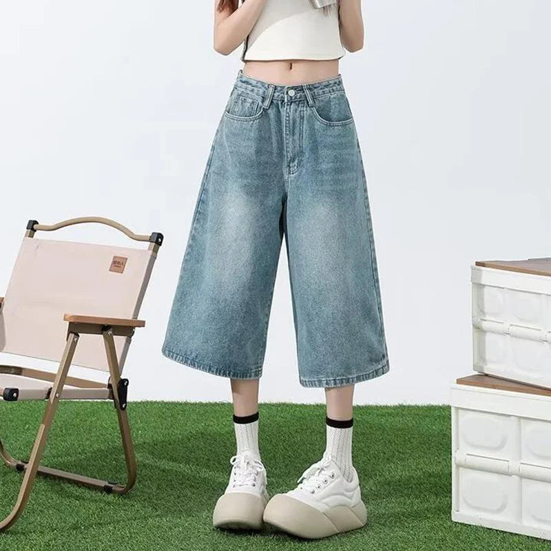 Retro Wide-Leg Jorts