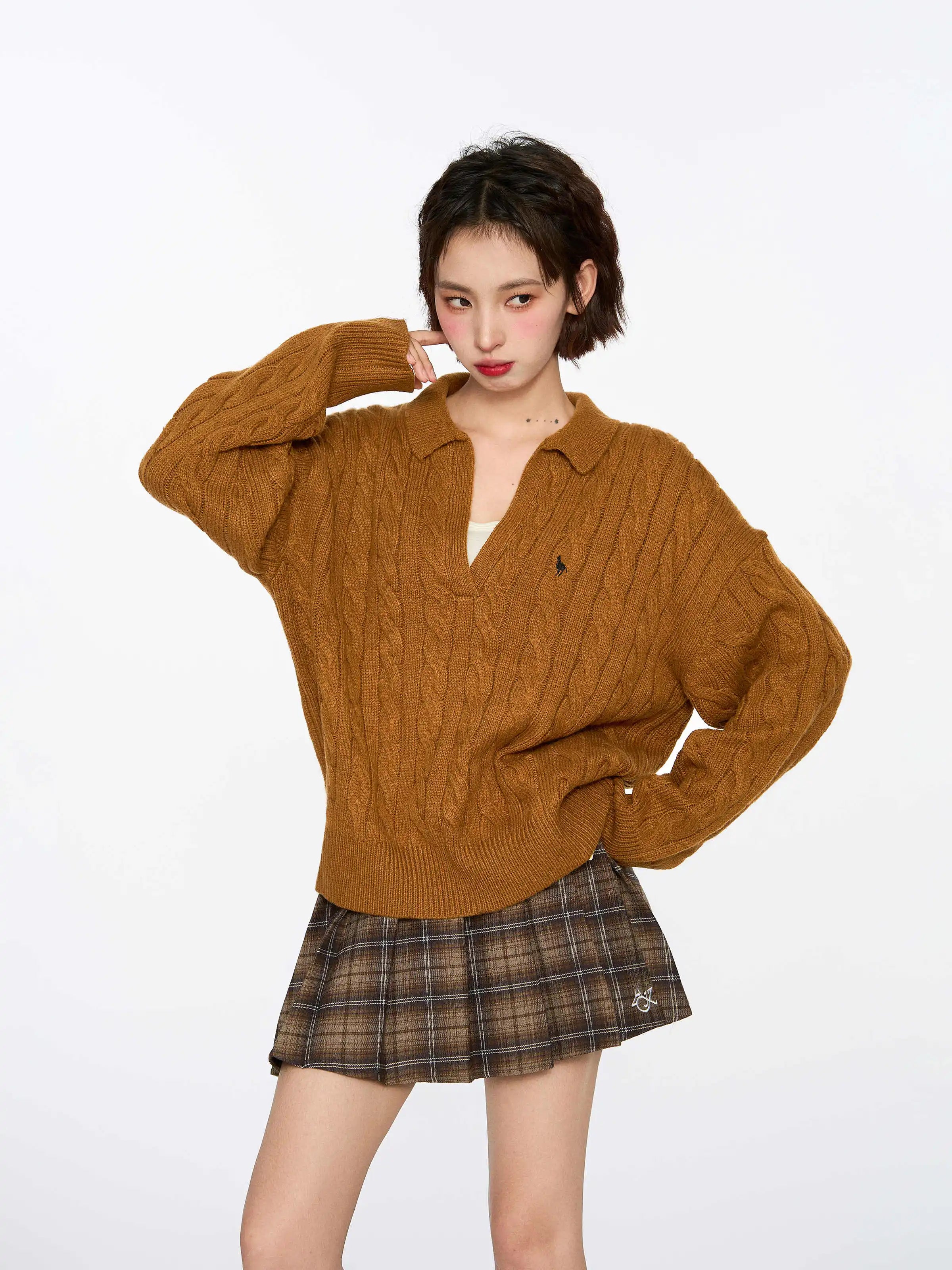 아늑한 노란색 니트 캐주얼 스웨터