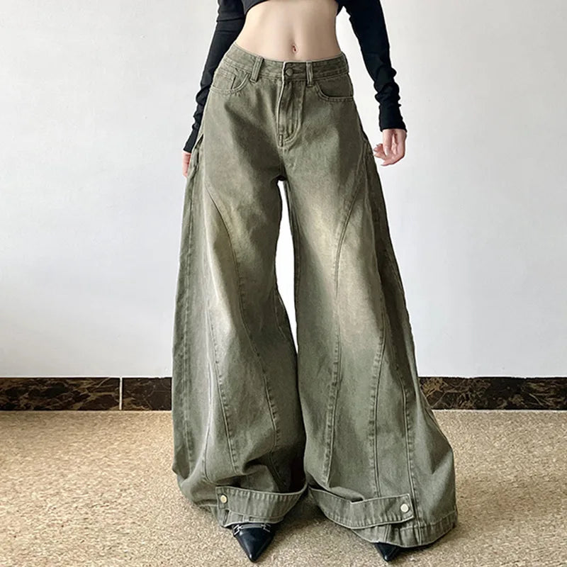 American Retro Distressed Split Jeans
