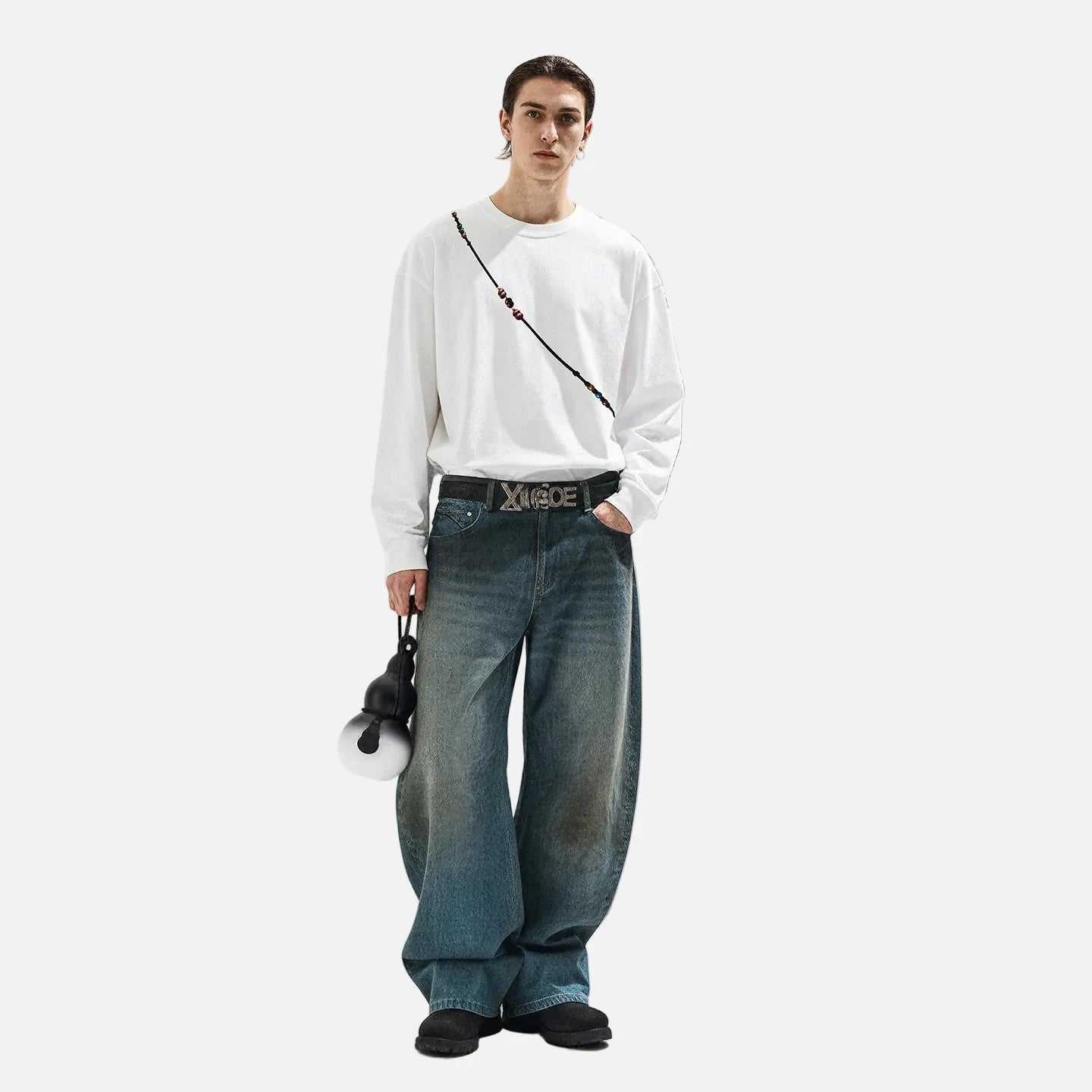 Streetwear Gradient Beaded Crewneck Sweatshirt