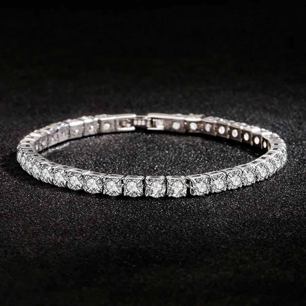 Armbänder aus Zirkonia mit Eiskristallen
