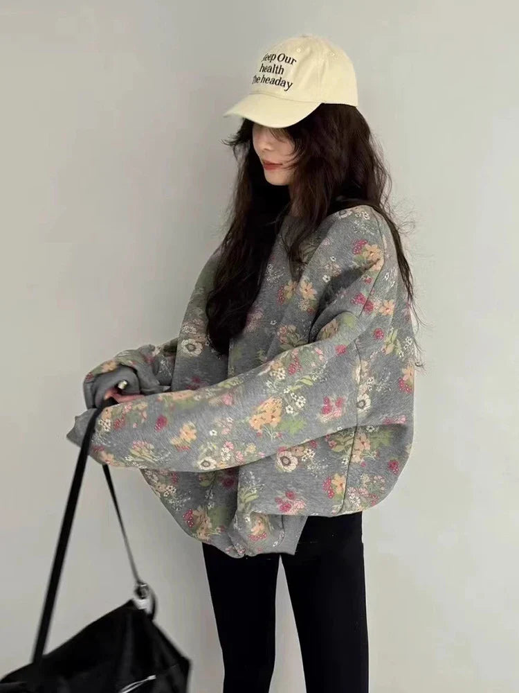 Vintage Women Gray Floral Round Sweatshirt