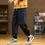 Baggy-Jogginghose mit mittelhohem Bund