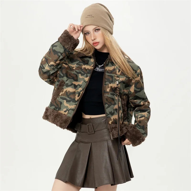Veste d'hiver courte matelassée camouflage pour femme