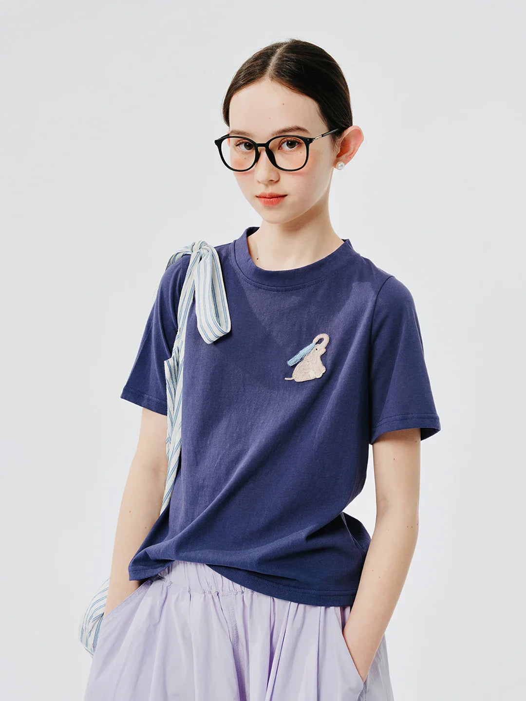 Vintage Style Embroidered Round Neck T-Shirt