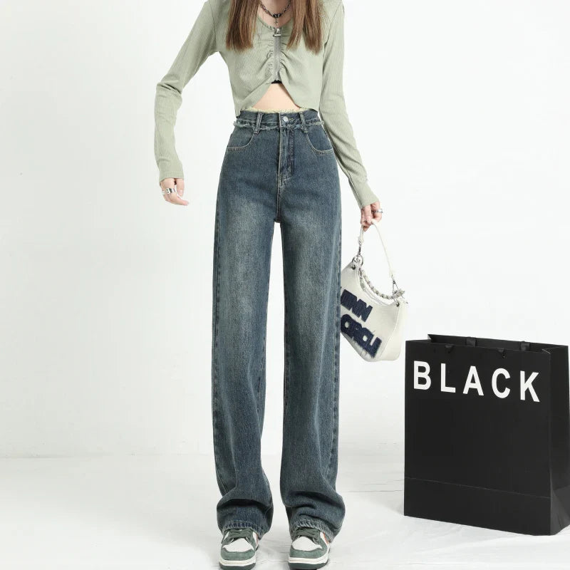 Personalisierte Boyfriend-Jeans mit lockerem Quasten