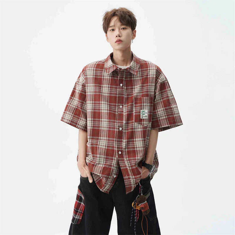 Chemise rétro à carreaux à manches courtes et poches