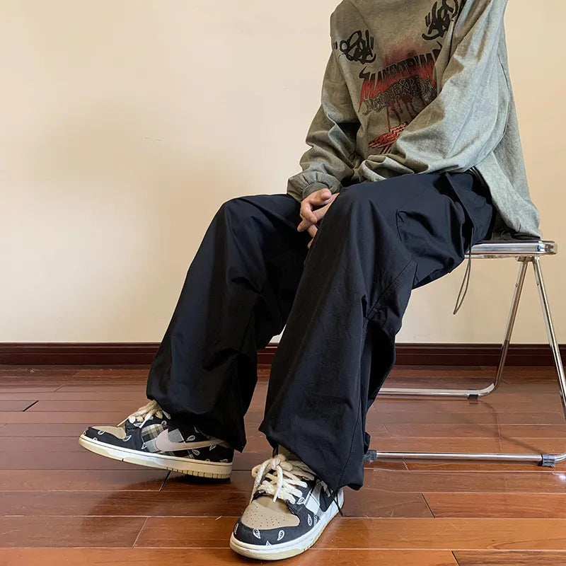Loose Elastic Waist Solid Color Cargo Pants