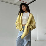 Weiche, bestickte Strickjacke mit Dackelmotiv