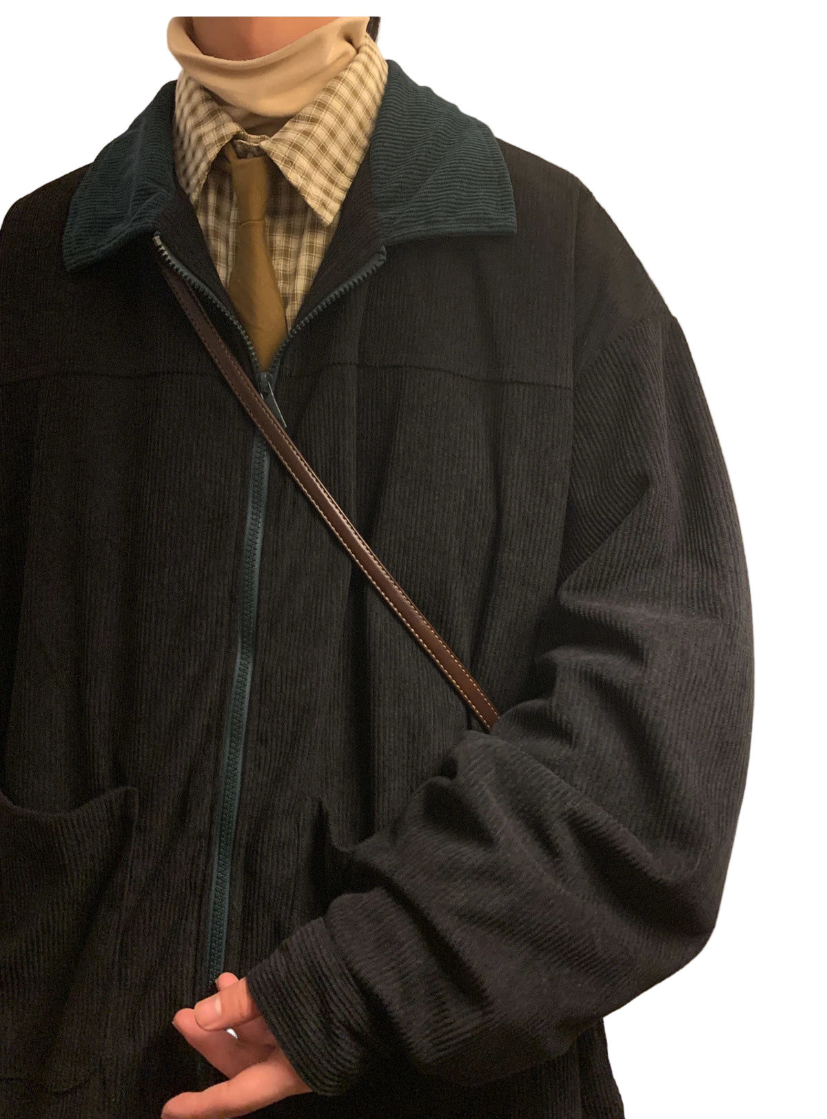 Style yourself in this oversized green corduroy jacket with a contrasting brown collar to add a vintage, textured edge to your daily streetwear rotation.