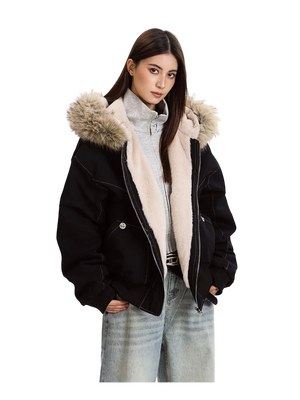Stay warm and stylish in this oversized streetwear parka, featuring a plush faux fur lining and hood for the ultimate cozy winter look.